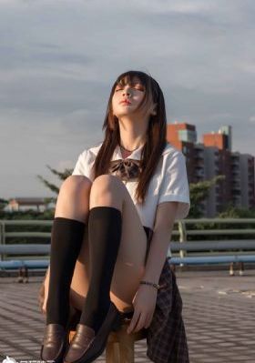 天天色影网欧美激情-最近国语高清完整视频