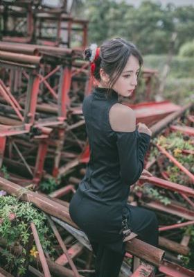 久久久精品三级久久久-欧美全集免费播放